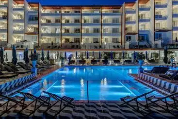 Отель Mongibello Ibiza