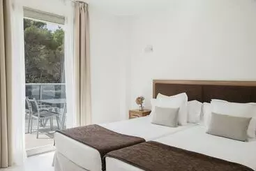 Portodrach Aparthotel & Suites