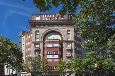 酒店 Ultonia
