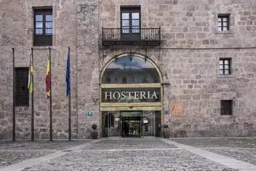 酒店 Hostería Del Monasterio De San Millan