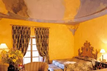 Hotel Rural El Bulli Hotel Hacienda Benazuza