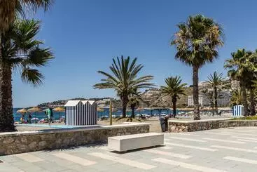 Hotelli Hostal Tropical