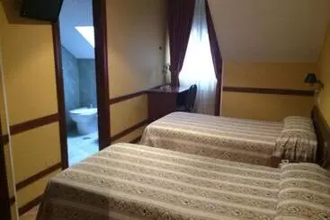 فندق Nueva Allandesa