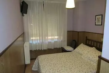 בית מלון כפרי Hostal Restaurante El Abuelo