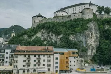 Boutique Hotel Im Auracher Löchl