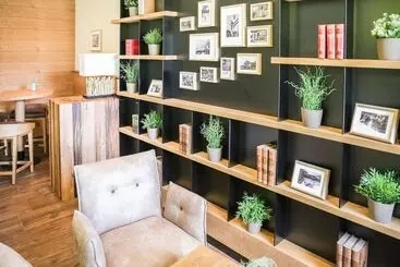 Otel Vier Jahreszeiten Loipersdorf