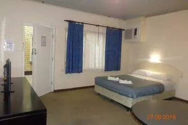 Motel Adelaide Backpackers Hindley St