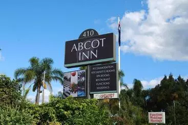 Hotelli Abcot Inn