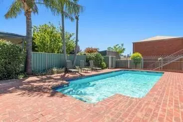 فندق Burke And Wills Motor Inn Swan Hill