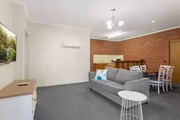 فندق Burke And Wills Motor Inn Swan Hill