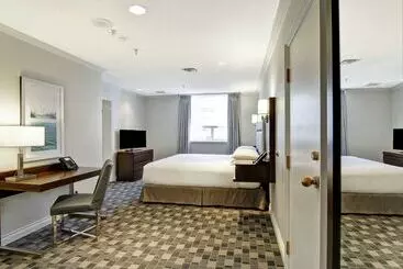 Doubletree By Hilton Hotel Toronto Downtown