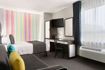 Hotel Travelodge By Wyndham Montreal Centre