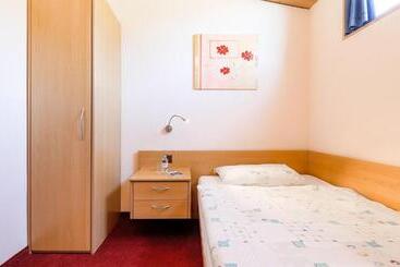 モーテル La Perla