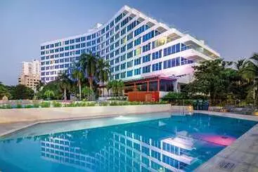 בית מלון כפרי Hilton Cartagena