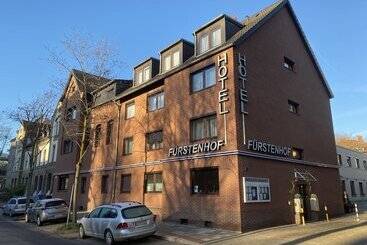 酒店 Furstenhof