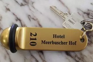 בית מלון כפרי Meerbuscher Hof