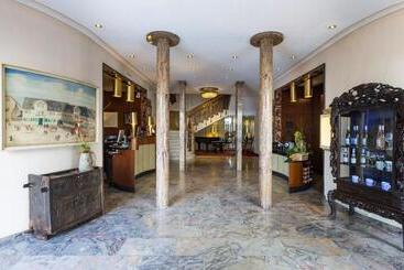 Radisson Blu Hotel Schwarzer Bock Wiesbaden