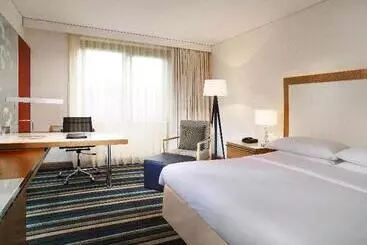 Sheraton Frankfurt Airport Hotel & Conference Center