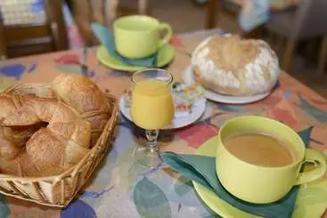 ホテル Au Bon Accueil