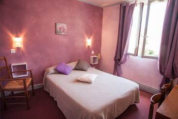 Logis Hotels Auberge De L île Hôtel 3 étoiles Et Restaurant