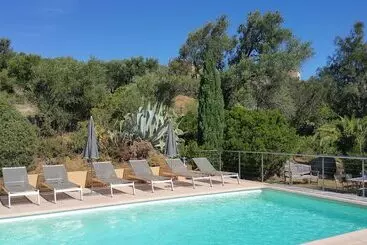 בית מלון כפרי Cala Di L Oru