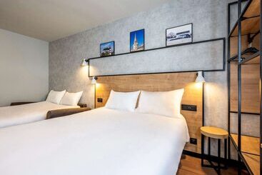 هتل Ibis La Rochelle Vieux Port