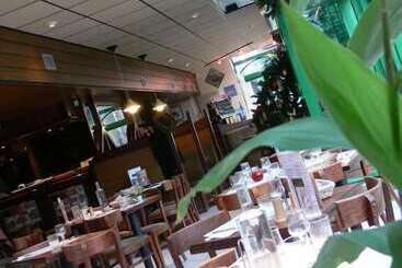 Logis Hotels Le Champalud Restaurant La Citadelle