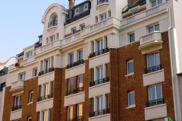 בית מלון כפרי Holiday Inn Paris Auteuil, An Ihg