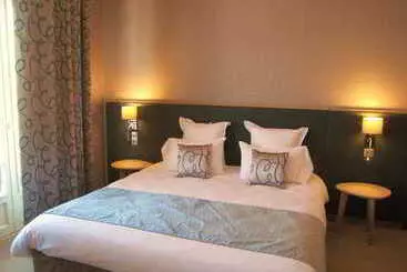 호텔 Logis Hôtel Restaurant Le Goyen