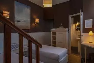 בית מלון כפרי The Originals Boutique, Hôtel Le Londres, Saumur