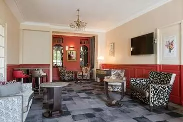 هتل The Originals Boutique, Hôtel Normandie, Auxerre