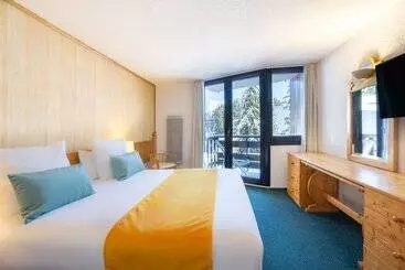 Lake Hotel Courchevel 1850