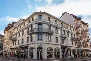 ホテル Campanile Annecy Centre  Gare