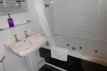 Hotel The Hawk & Buckle Inn