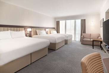 ホテル Hilton London Gatwick Airport