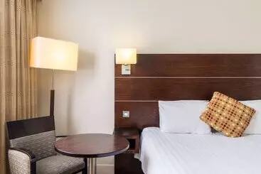 هتل Mercure Bradford  Bankfield