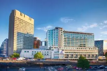 Hotelli Hilton London Metropole