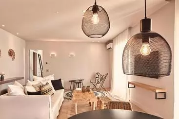 Minos Beach Art Hotel, A Member Of Design Hotels