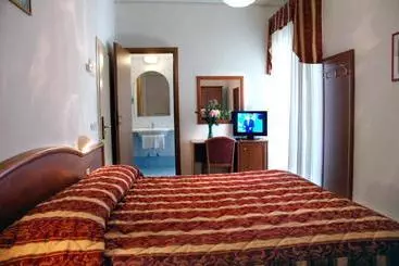 Hotel Roma Suite Apartments