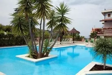 Резиденция Villaggio Verde Cupra