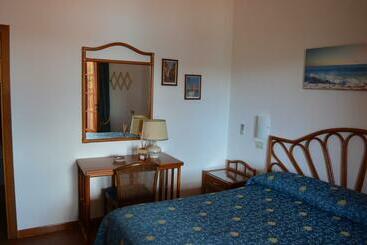 בית מלון כפרי Albergo Le Briciole