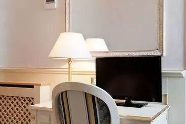 Nouvel Hotel Des Bains