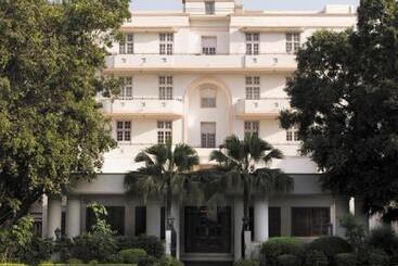 호텔 Ambassador, New Delhi   Ihcl Seleqtions