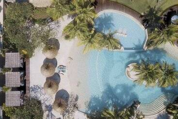 בית מלון כפרי Bali Mandira Beach Resort & Spa