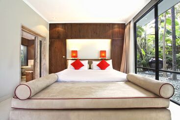 בית מלון כפרי Segara Village