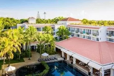 Mauricia Beachcomber Resort & Spa