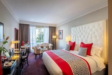 Otel La Tour Hassan Palace