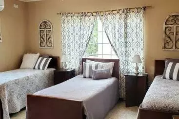 Hotelli Treasure Beach