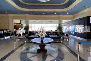 Hotel Simpson Bay Resort Marina & Spa