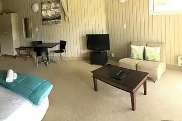 Asure Explorer Motel & Apartments